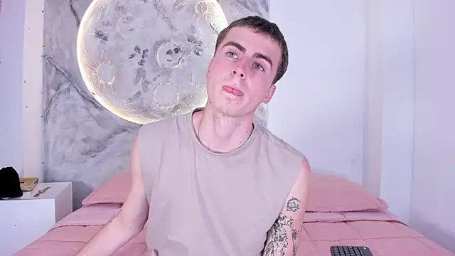 SpaceBoy1 online show from 02-27-26, 08:53