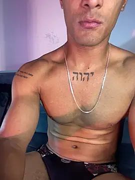 Maicol xxxx online show from 03-07-26, 05:59