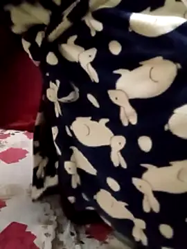 Kiikisx online show from 12-20-25, 06:48