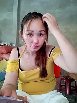 Snapshot of yula-bi chatting on 05-14-26, 10:55 yula-bi online show from 05-14-26, 10:55