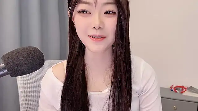 smalldaisy online show from 03-27-26, 02:50