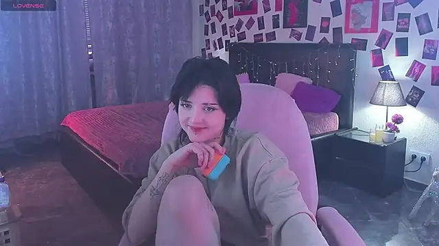 SarahShelby online show from 02-12-26, 11:27