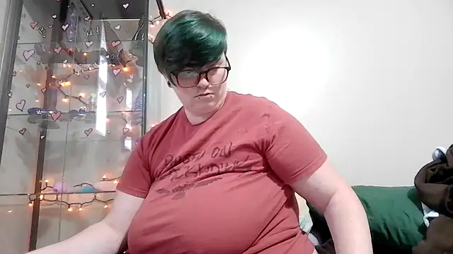 Snapshot of Pupghostt chatting on 02-06-26, 01:14 Pupghostt online show from 02-06-26, 01:14