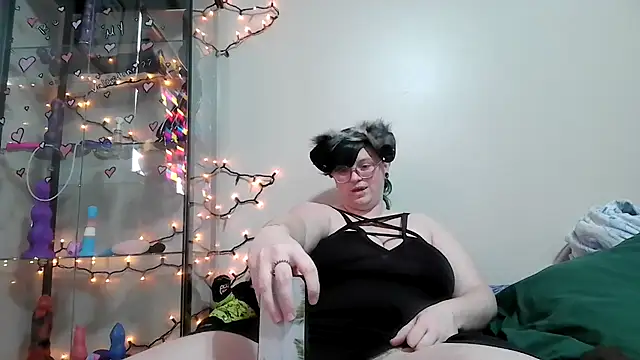 Snapshot of Pupghostt chatting on 02-22-26, 03:32 Pupghostt online show from 02-22-26, 03:32