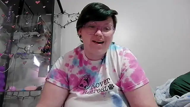 Snapshot of Pupghostt chatting on 02-23-26, 04:37 Pupghostt online show from 02-23-26, 04:37