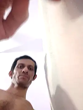 Snapshot of juicy--cock chatting on 04-07-26, 02:50 juicy--cock online show from 04-07-26, 02:50