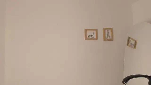 Snapshot of im_jasper chatting on 03-08-26, 02:04 im jasper online show from 03-08-26, 02:04