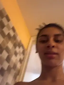 ManuelaEvans  online show from 04-03-26, 07:34