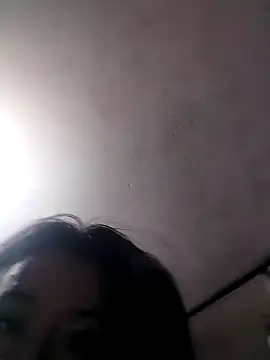 Snapshot of vanNe78 chatting on 03-25-26, 02:39 vanNe78 online show from 03-25-26, 02:39