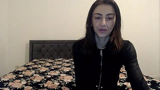 Snapshot of Stella_John chatting on 03-06-25, 04:30 Stella John online show from 03-06-25, 04:30