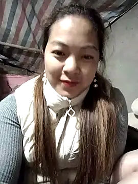 Lucky cutee online show from 02-21-26, 02:18