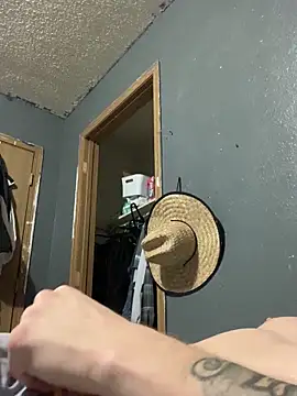 Snapshot of heath82841 chatting on 02-10-26, 11:58 heath82841 online show from 02-10-26, 11:58