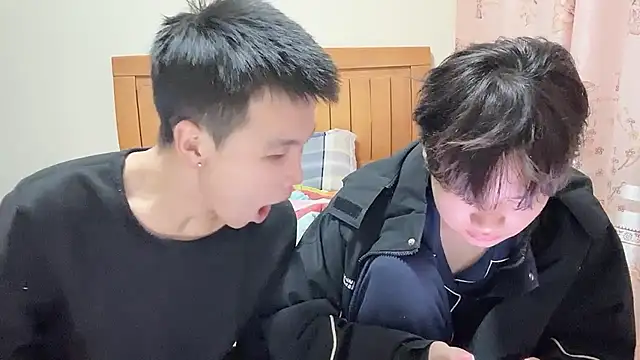 junnan001 online show from 01-10-26, 10:28