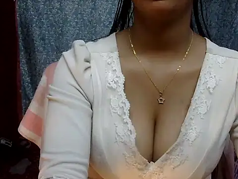 cute Dirty Diva online show from 04-13-26, 03:12