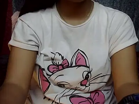 cute Dirty Diva online show from 04-25-26, 05:54