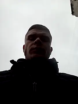 Snapshot of Nemon chatting on 12-21-25, 07:04 Nemon online show from 12-21-25, 07:04