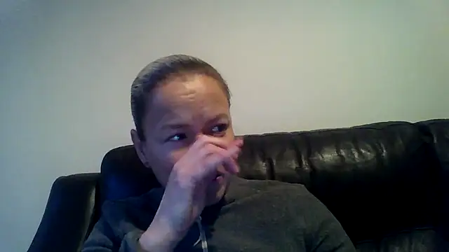 jennyblondeuk online show from 01-19-26, 04:00