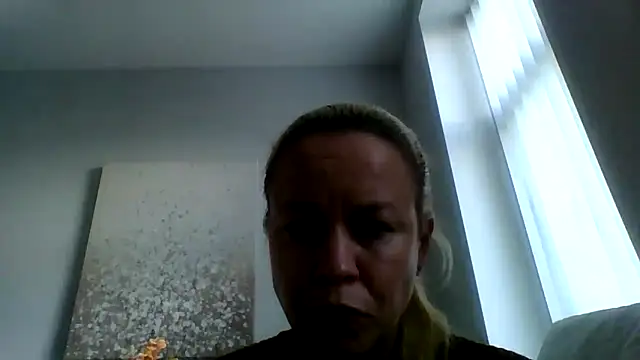 jennyblondeuk online show from 03-25-26, 03:07