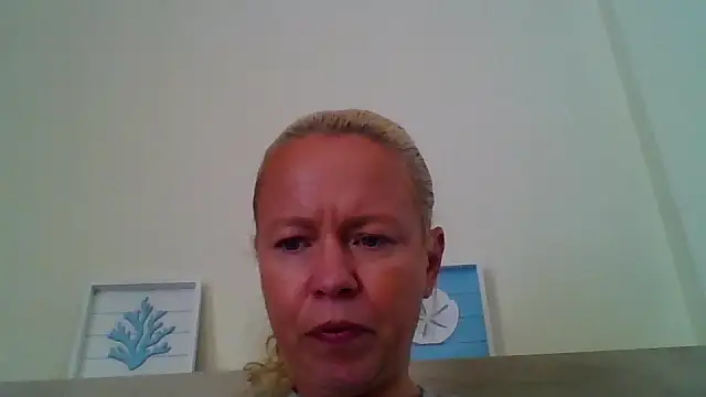 jennyblondeuk online show from 04-25-26, 01:41