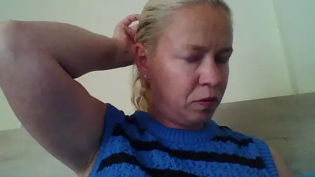 jennyblondeuk online show from 04-26-26, 04:59