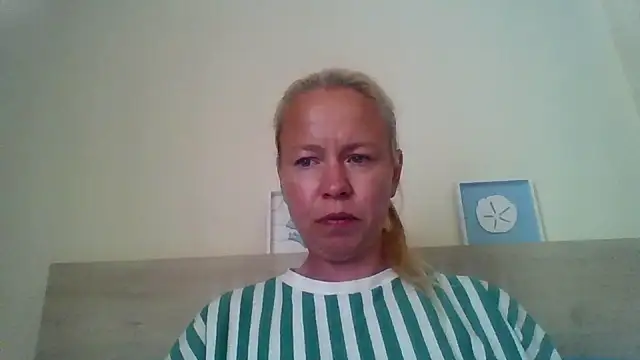 jennyblondeuk online show from 04-28-26, 04:34