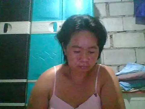 Snapshot of Wetmama_69 chatting on 02-15-26, 01:31 Wetmama 69 online show from 02-15-26, 01:31