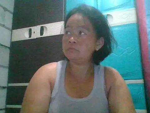 Snapshot of Wetmama_69 chatting on 02-28-26, 12:11 Wetmama 69 online show from 02-28-26, 12:11