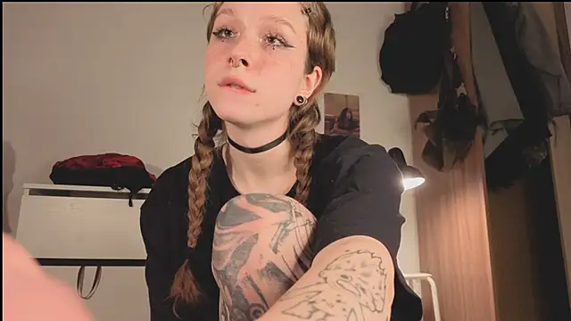 poli blink online show from 04-20-26, 10:33