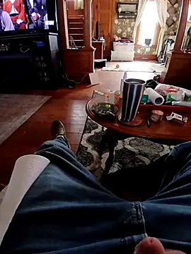 Snapshot of FragrantToe529 chatting on 03-09-26, 07:18 FragrantToe529 online show from 03-09-26, 07:18