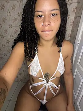 Estrelaa7 online show from 03-04-26, 12:49