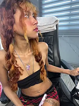 HampenSweet online show from 03-10-26, 01:05