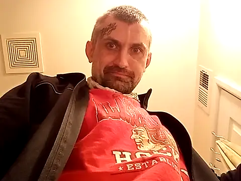 Snapshot of ViciouzzD chatting on 02-21-26, 09:38 ViciouzzD online show from 02-21-26, 09:38