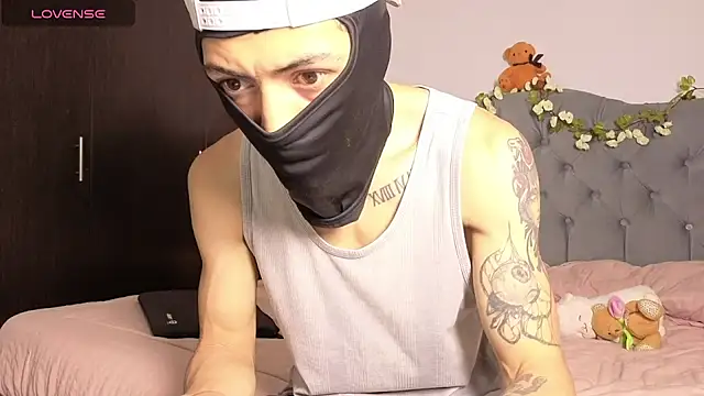 cute emmma online show from 04-26-26, 11:08