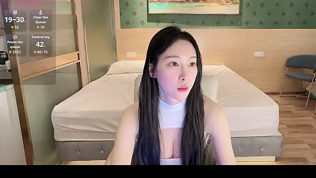 Snapshot of SL-99 chatting on 02-25-26, 03:10 SL-99 online show from 02-25-26, 03:10