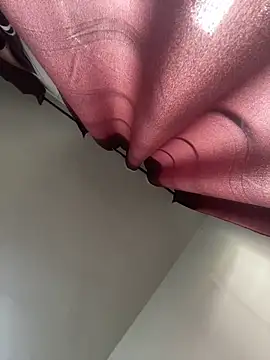 Snapshot of jujuarantes__2026 chatting on 02-04-26, 12:33 jujuarantes 2026 online show from 02-04-26, 12:33