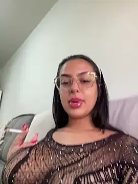 Snapshot of jujuarantes__2026 chatting on 02-06-26, 01:47 jujuarantes 2026 online show from 02-06-26, 01:47