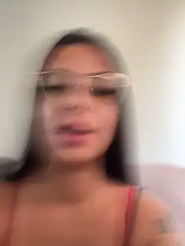 Snapshot of jujuarantes__2026 chatting on 03-16-26, 01:04 jujuarantes 2026 online show from 03-16-26, 01:04