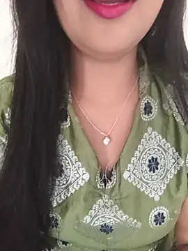 Snapshot of Deshi_bhabhi143 chatting on 06-05-26, 07:03 Deshi bhabhi143 online show from 06-05-26, 07:03
