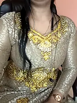 Deshi bhabhi143 online show from 07-25-26, 06:11