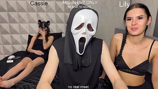 girls secrets online show from 02-18-26, 11:06