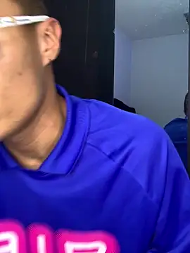 Latin Paisa Boy online show from 01-15-26, 10:35