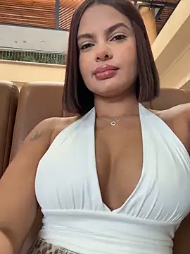 Snapshot of Irina_Velvett chatting on 05-16-26, 02:49 Irina Velvett online show from 05-16-26, 02:49