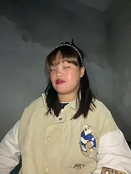 Wendy-2 online show from 04-30-26, 02:12