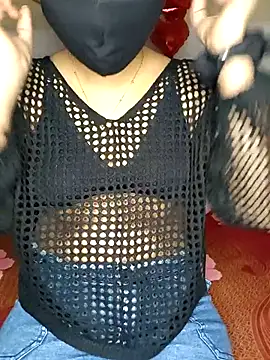 Saumyy online show from 02-13-26, 04:58