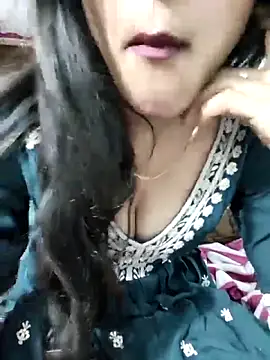 Yours-Zeenat online show from 03-04-26, 06:25