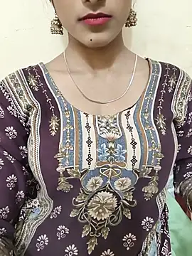 Yours-Zeenat online show from 05-26-26, 07:59