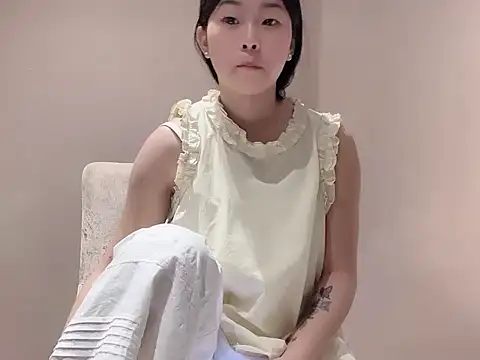 shasha05233 online show from 05-27-26, 11:51