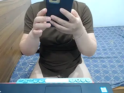 Snapshot of Coffee_Milktea chatting on 06-06-26, 10:53 Coffee Milktea online show from 06-06-26, 10:53
