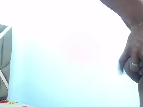 latina ts july online show from 03-05-26, 11:01