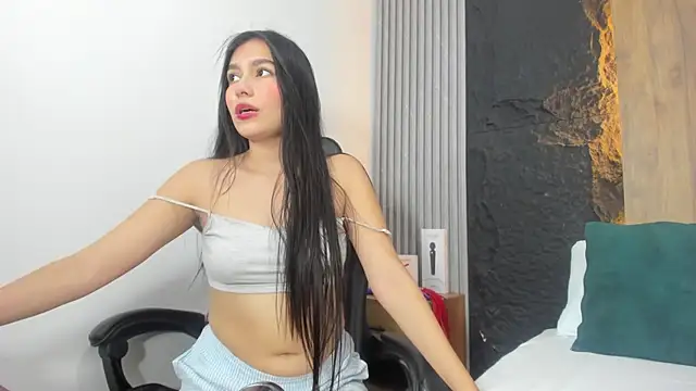 lila lain online show from 04-01-26, 03:18